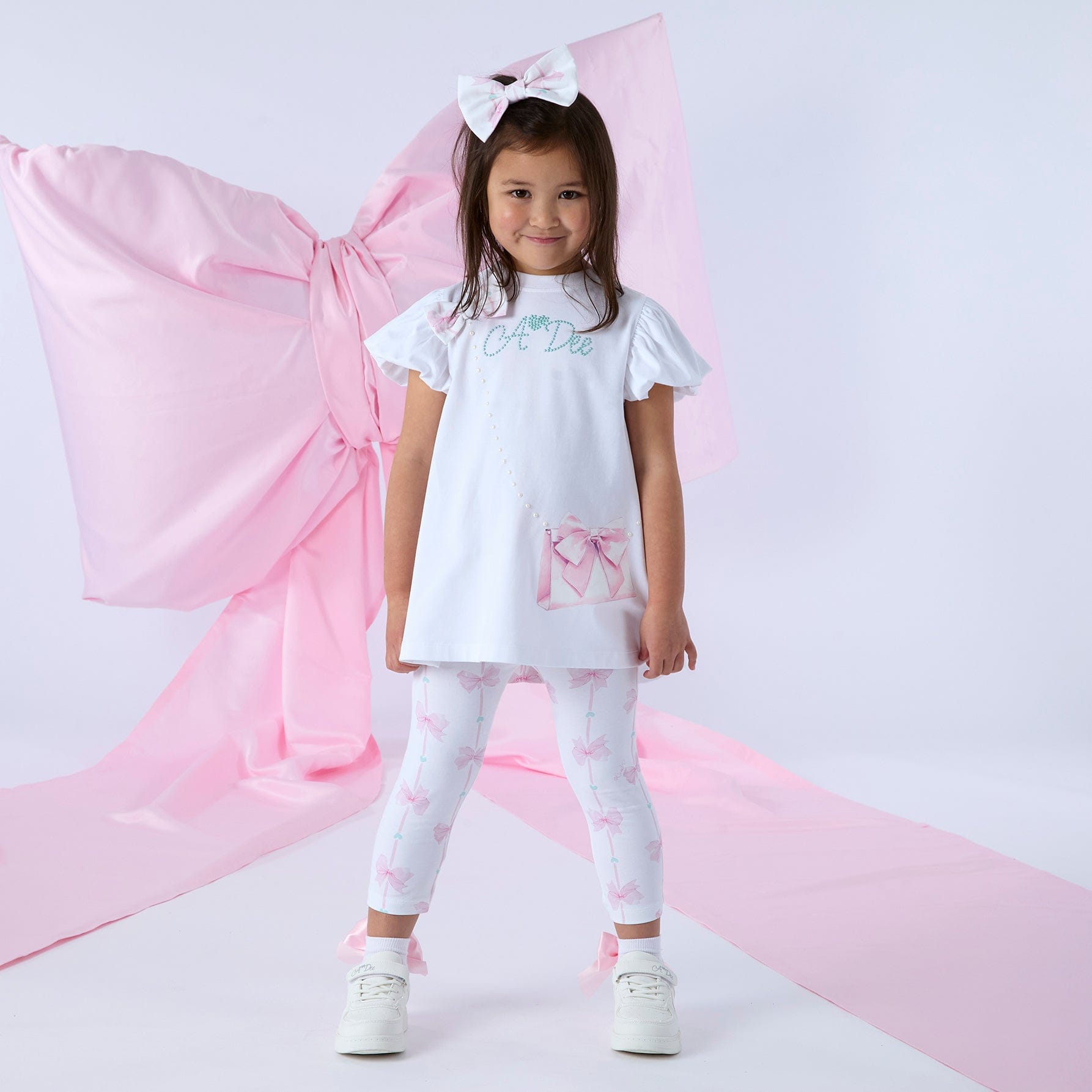 A Dee Rita Handbag Legging Set